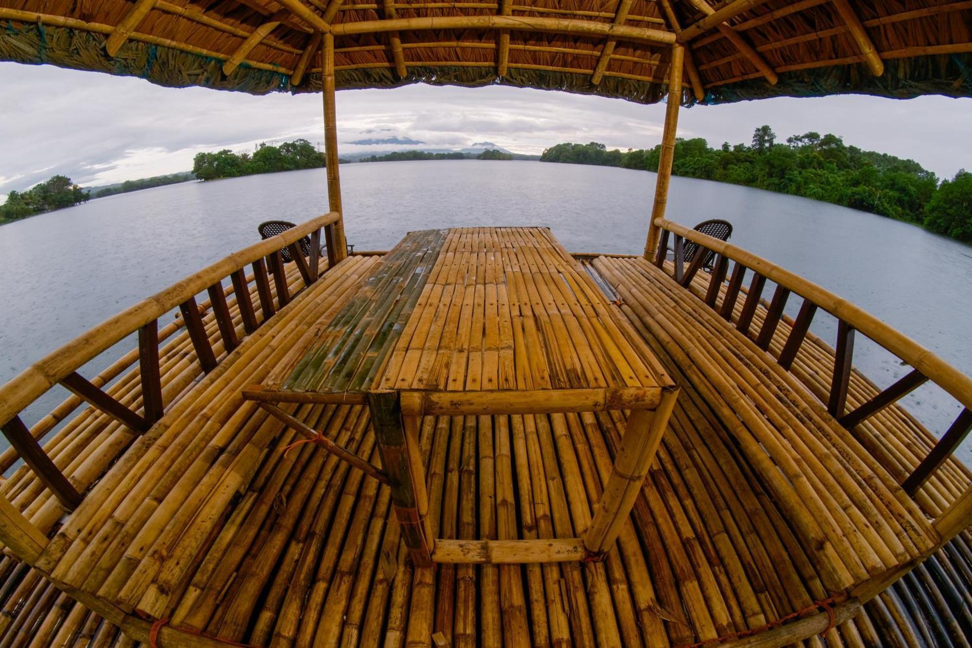 Almost Heaven Lake Resort By Cocotel Cavinti Exteriör bild