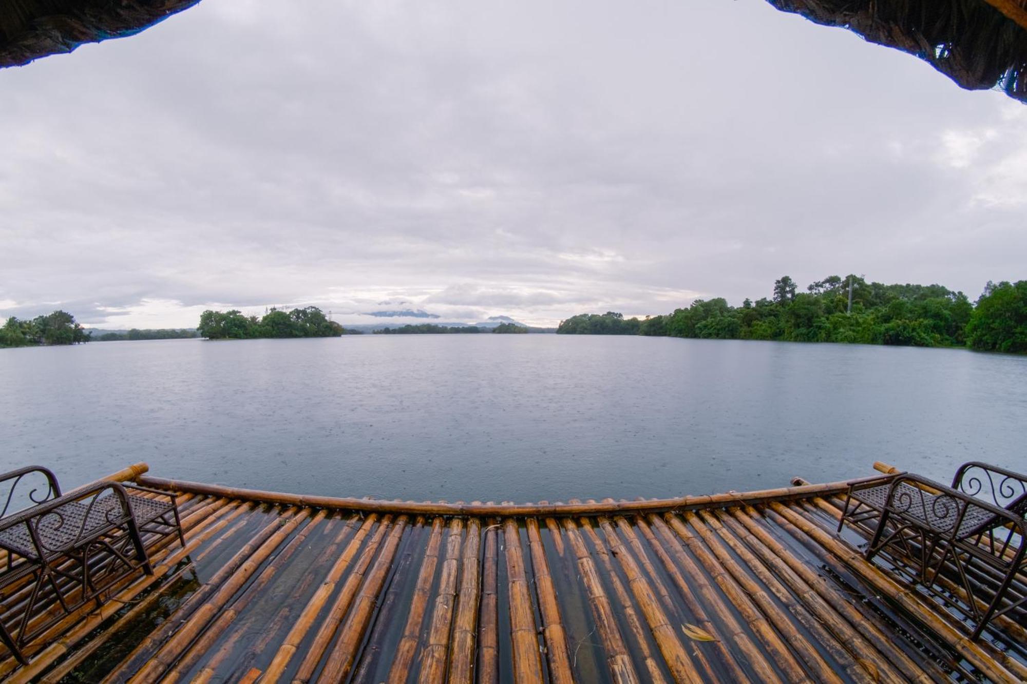 Almost Heaven Lake Resort By Cocotel Cavinti Exteriör bild
